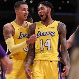 新星闪耀亚平宁,弗拉霍维奇领跑助攻榜