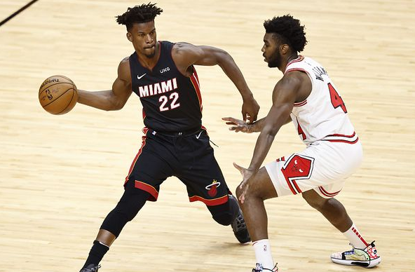 马尔卡宁三分绝杀,爵士加时险胜开拓者脱离附加赛    马尔卡宁三分绝杀,爵士加时险胜开拓者脱离附加赛