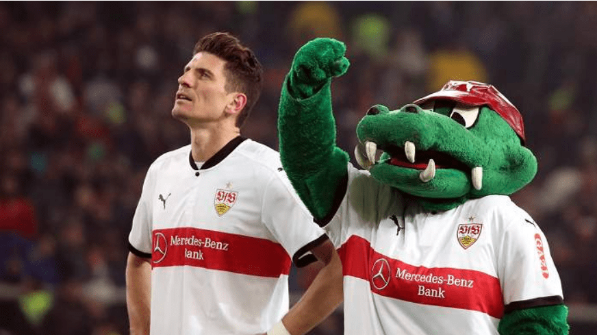 斯图加特客场爆冷,德甲中下游球队制造惊喜    斯图加特客场爆冷,德甲中下游球队制造惊喜