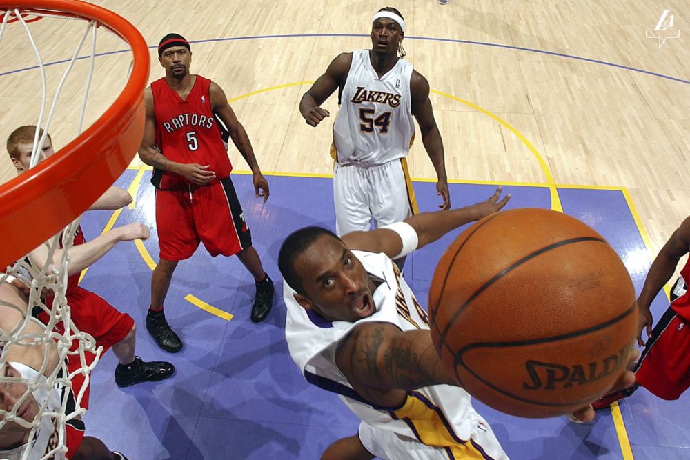 汉诺威96攻防转换流畅,团队配合彰显整体实力  汉诺威96攻防转换流畅,团队配合彰显整体实力